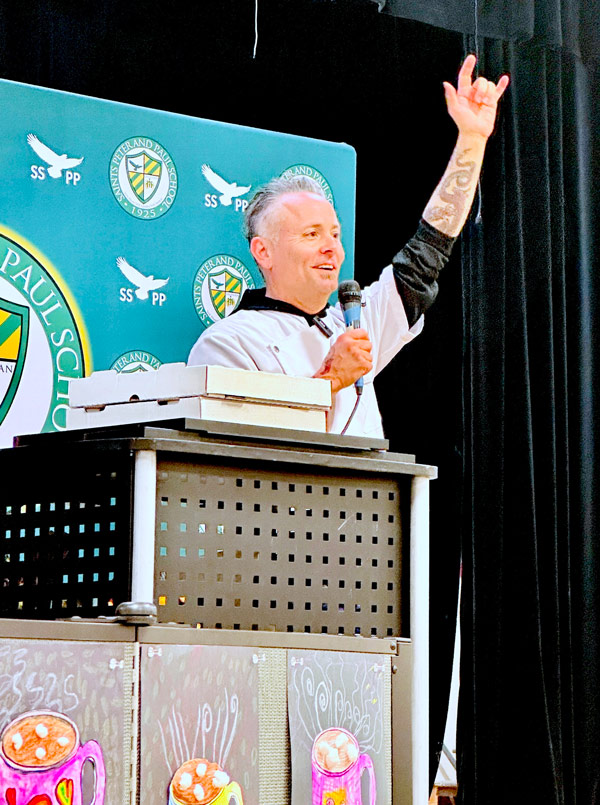 Tony speaks to the students and faculty at the launch of the contest in North Beach last week. | Photo Courtesy of Tony Gemignani